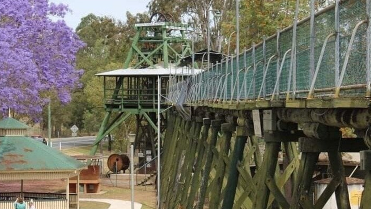 Explore the rich history of the Gympie gold rush at the Monkland site, which includes the now famous gantry linking the museum to the poppet head which was recently saved from demolition.