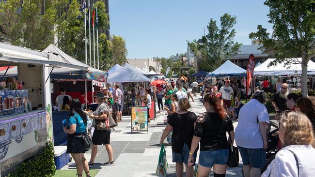 The Handmade Expo monthly markets were set to go ahead on Saturday from 9am until 1pm in Tulmur Place at the Nicholas St Precinct but were called off due to strong wind.