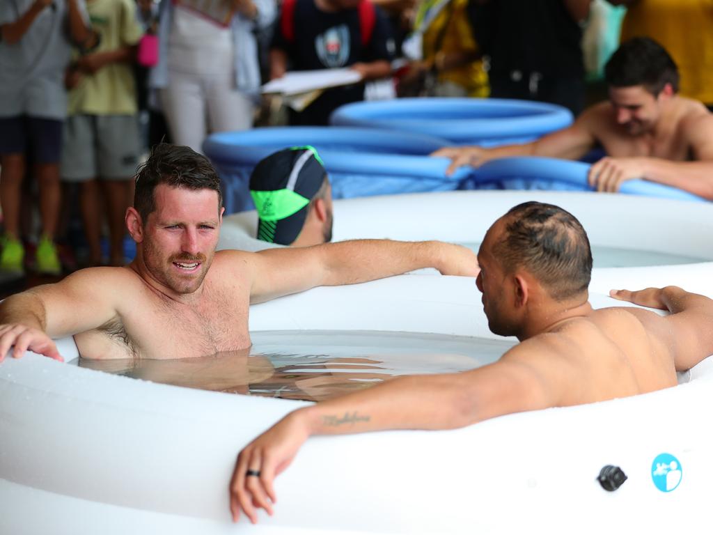 Bernard Foley and Christian Lealiifano are so close they even bathe together — apparently.