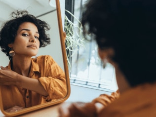 10 surprising symptoms that could be cancer. Image: iStock