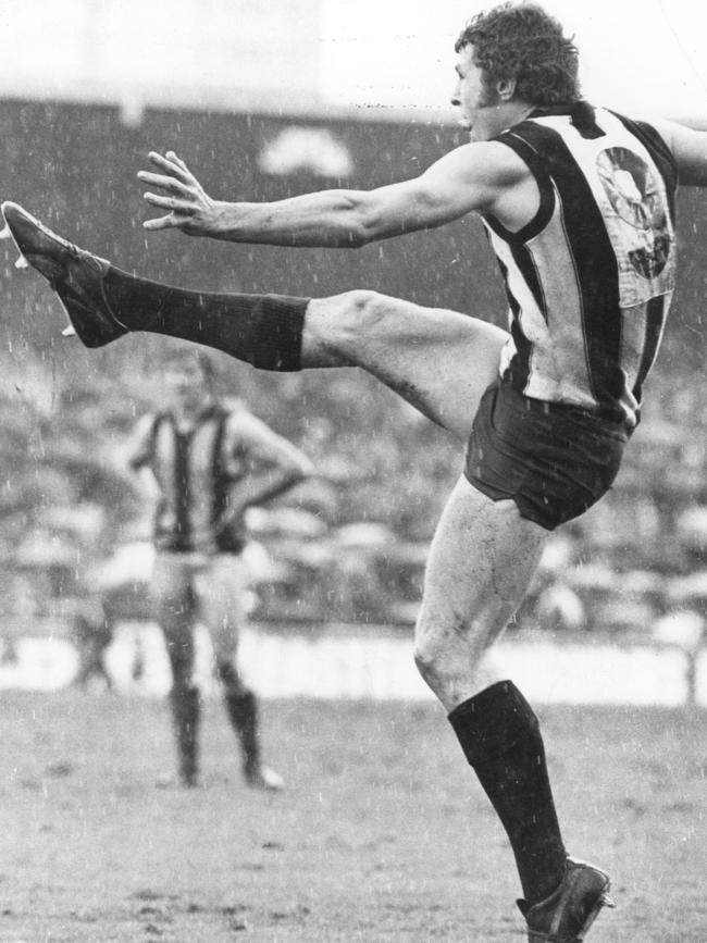 Former gun Norwood, Collingwood, Melbourne and North Melbourne forward Phil Carman.