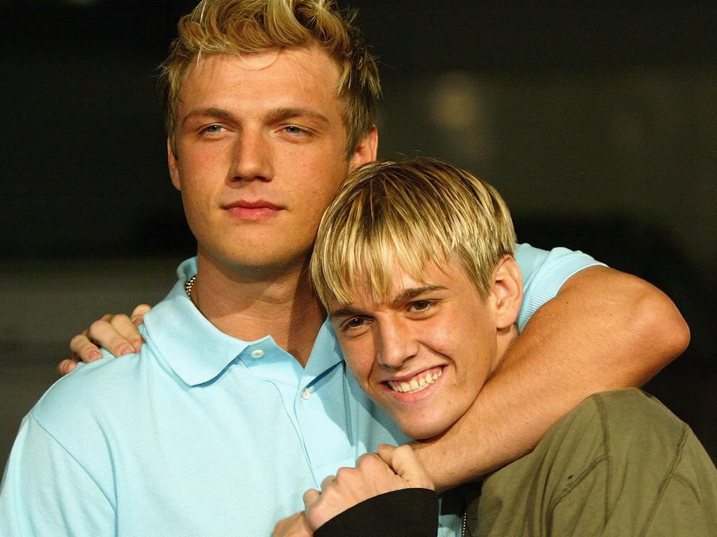 Aaron and Nick Carter (L) in 2004. The brothers had a rift in recent years but were trying to work it out. Picture: Frazer Harrison/Getty Images