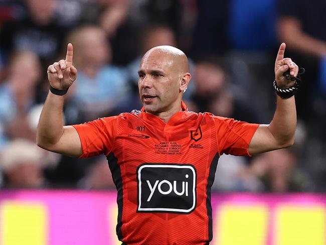 SYDNEY, AUSTRALIA - SEPTEMBER 20:  Referee Ashley Klein signals during the NRL Semi Final match between Cronulla Sharks and North Queensland Cowboys at Allianz Stadium on September 20, 2024 in Sydney, Australia. (Photo by Jason McCawley/Getty Images)