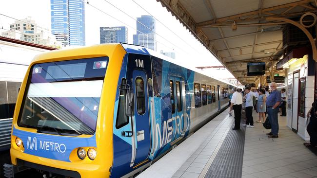 Public transports will run throughout the Easter long weekend. 