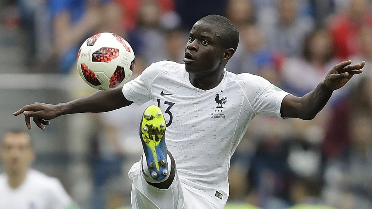 France's Ngolo Kante controls the ball during the quarterfinal match between Uruguay and France