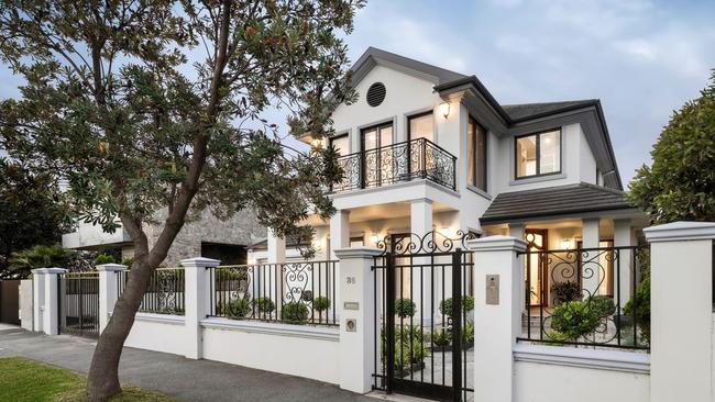 36 Dawson Avenue, Brighton was sold post-auction for an unreported $8.5m.