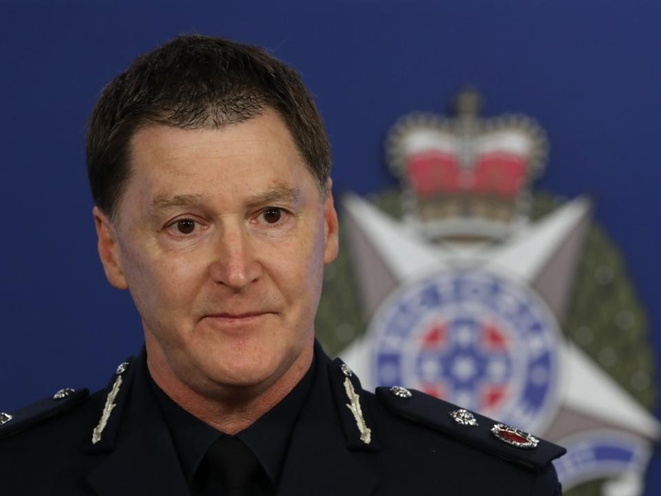Victoria Police Chief Commissioner defends taking leave amid pay deal dispute