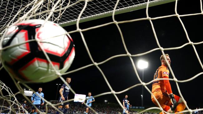 Robbie Slater says more people need to be contributing to the development and promotion of football in Australia. Picture: Getty Images