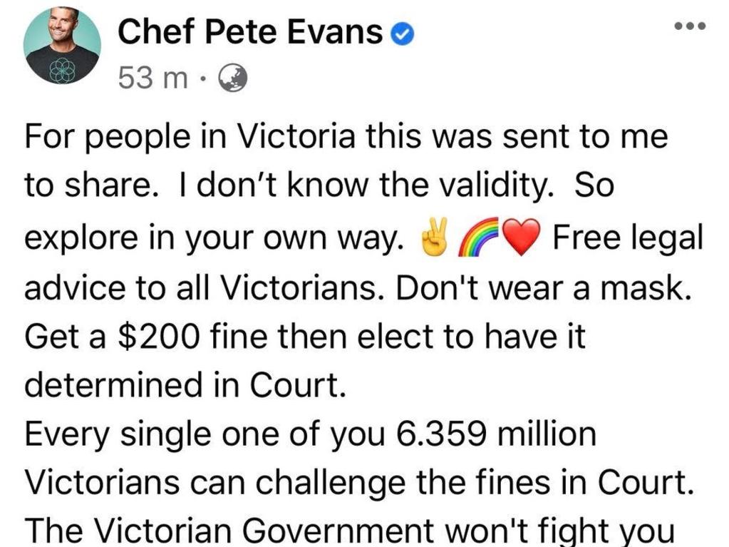 Pete Evans' shared this post about Melbourne's’s new mask wearing rules on Facebook but it has since been deleted.