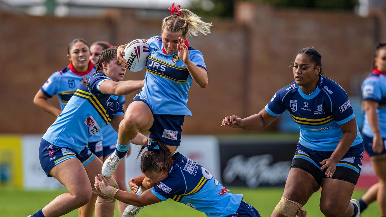 Kayla Jackson (pictured in action for the Western Clydesdales) scored a hat-trick for Valleys at the weekend. Picture: Benny Hassum Photography