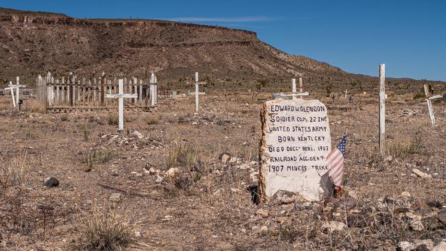 Cemetery at Goldfield.