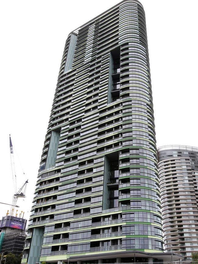 Opal Tower in Sydney Olympic Park was evacuated when cracks appeared on Christmas Eve. Picture: Jonathan Ng