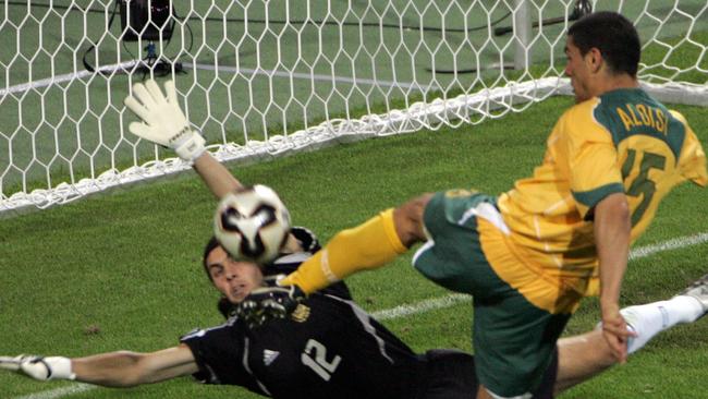 John Aloisi says the Socceroos can take inspiration from the 2005 Confederations Cup team