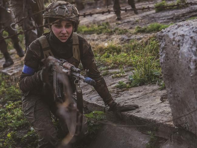 The women were put through an assault course and different combat situations designed to prepare them physically and psychologically. Picture: Ercin Erturk/Anadolu Agency via Getty Images