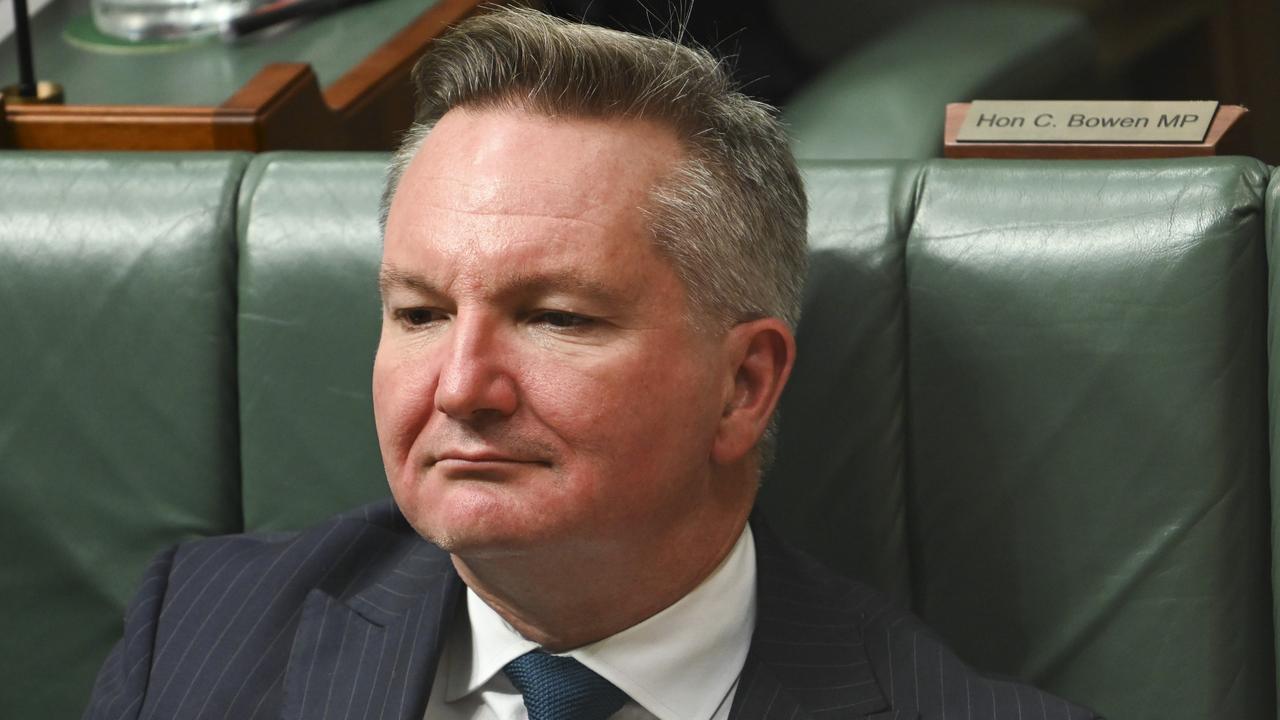 Energy Minister Chris Bowen. Picture: NCA NewsWire / Martin Ollman