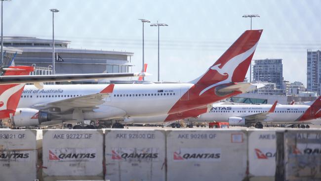 Sydney Airport shifts to single runway operation over safety concerns. Picture: NCA NewsWire Christian Gilles