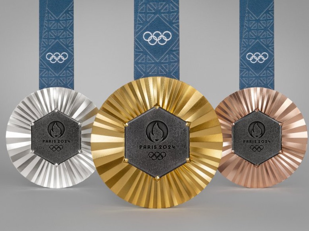 Does olympic gold 2025 medal contain gold