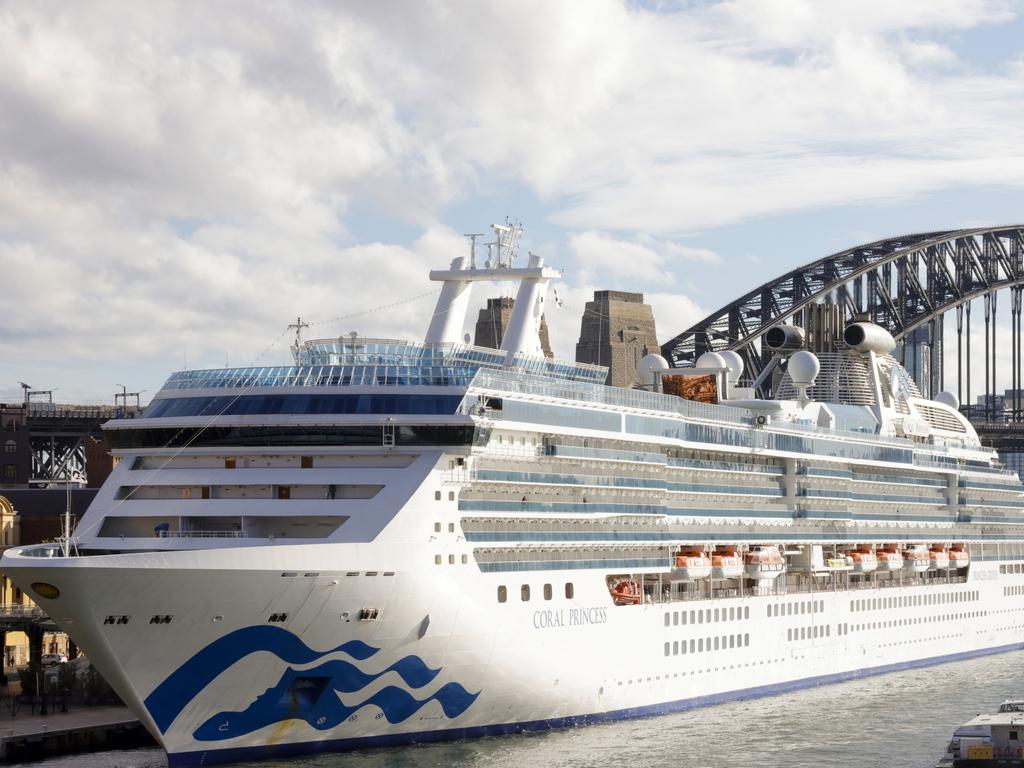 Coral Princess Passengers Disembark From Covid-infected Ship | News.com ...