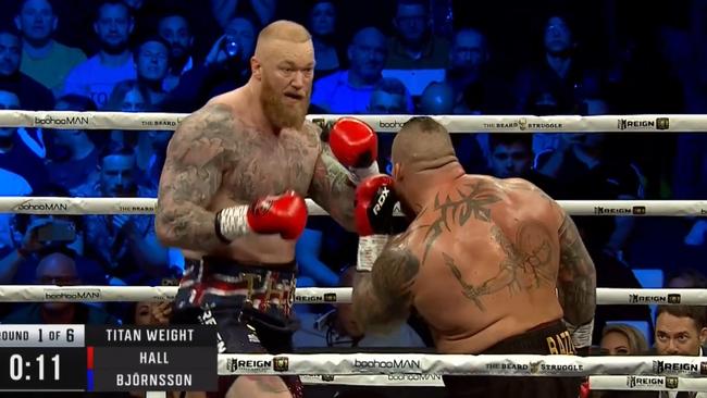 Hafthor Bjornsson fights Eddie Hall. Photo: sergi.tv.