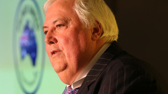 Not many people reckon Clive Palmer knows what to do.