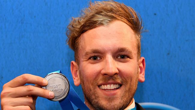 MELBOURNE, AUSTRALIA - NOVEMBER 28: Dylan Alcott poses after winning the Newcombe Medal at the 2016 Newcombe Medal at Crown Palladium on November 28, 2016 in Melbourne, Australia. (Photo by Quinn Rooney/Getty Images)