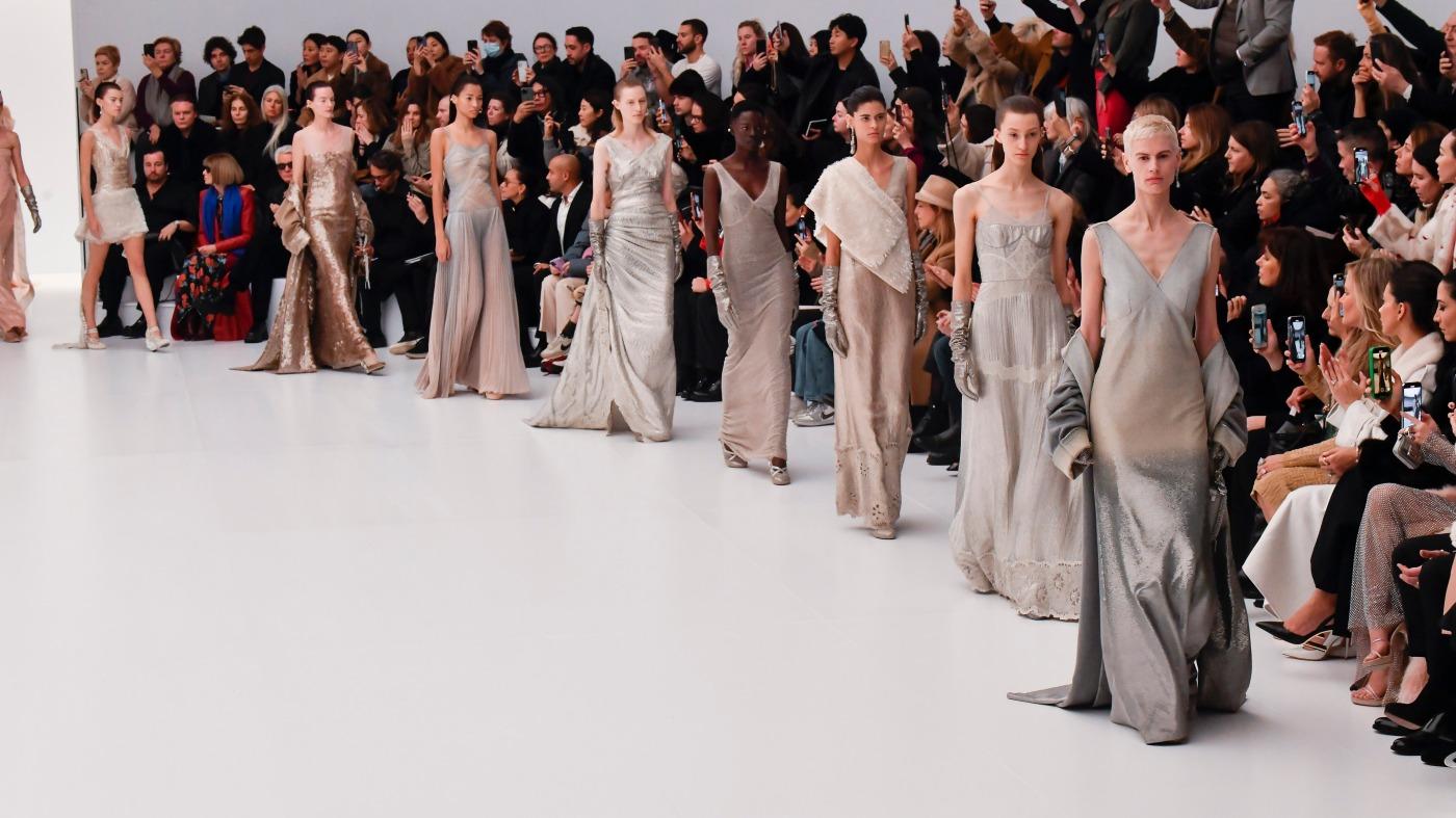 Kim Jones Unveils A Masculine-Feminine Future For Fendi Couture - GQ  Australia