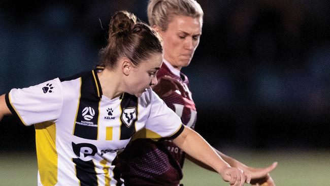 Amy Chessari playing for Bulls FC Academy in the 2023 NPLNSW Women's competition.