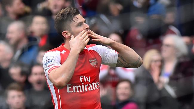 Arsenal's French striker Olivier Giroud kept up his rampaging form.