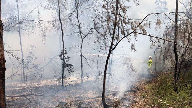 Firies battled a blaze at an Arundle nature strip Tuesday afternoon.