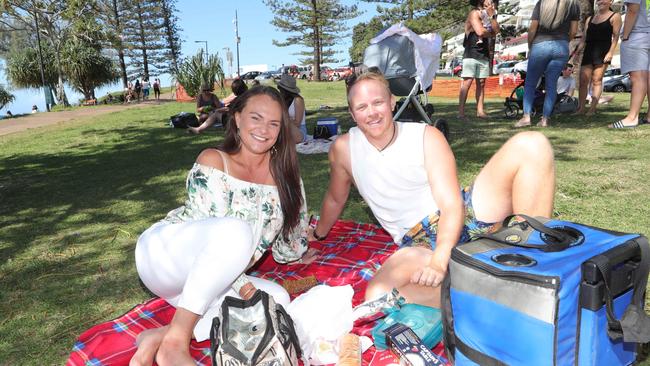 Jasmine Austin, 28, and Daniel Knowles, 31, from Broadbeach enjoying a picnic. Picture: Glenn Hampson