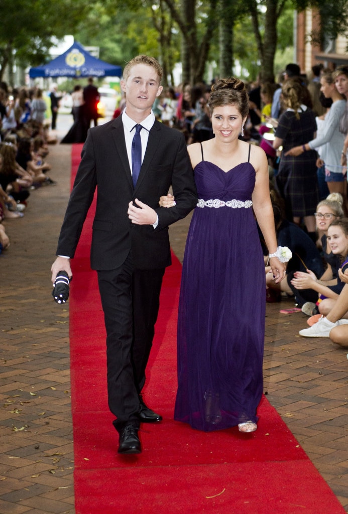( From left ) Charlie Zwolsman and Chelsea Palmer. Picture: Nev Madsen