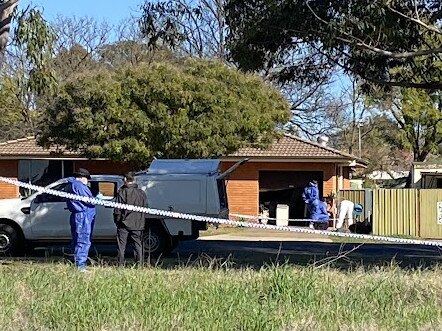 The scene of the fatal stabbing at Margaret Cres, Dubbo. Photo: Tijana Birdjan