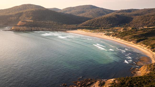 ‘The Headland’, Roaring Beach, Nubeena.