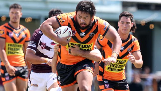 Denzal Ngati threatened to turn momentum back in Southport’s favour through his damaging ball running. Picture by Richard Gosling