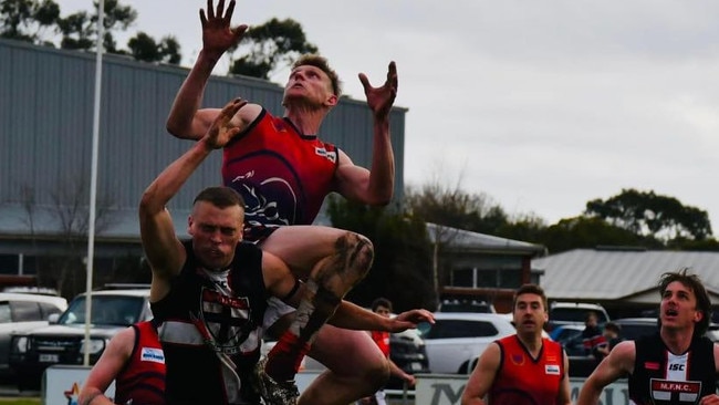 Daron McElroy takes a hanger for West Gambier. Picture: Adam Schultz