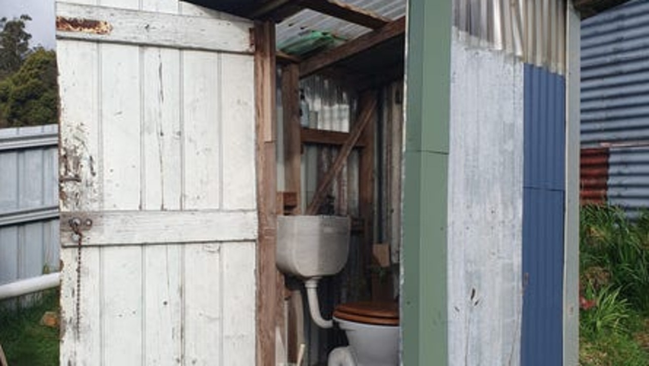 An outdoor dunny takes on a whole new level of adventure when you have to tinkle in Tasmania in winter