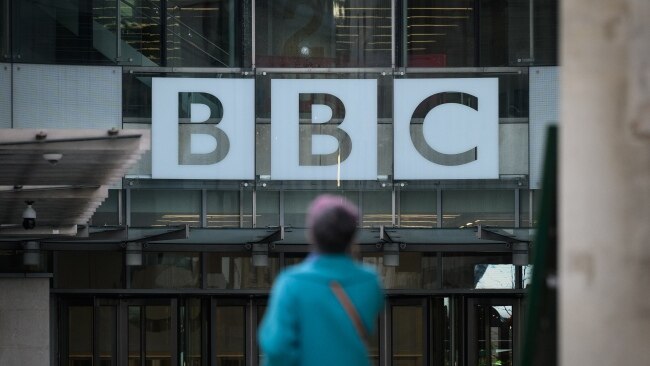 Bbc Presenter Taken Off Air After Allegedly Paying Teenager For Explicit Images As Investigation 