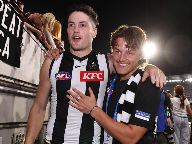 MELBOURNE . 17/03/2023.  AFL Round 1.  Geelong vs Collingwood at the MCG.  Jack Crisp and Jack Ginnivan after tonights win over Geelong  . Pic: Michael Klein