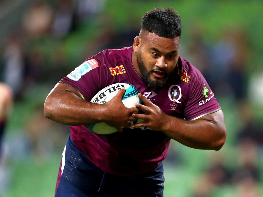 Taniela Tupou dives over to score a try for the Reds. Picture: Kelly Defina/Getty Images