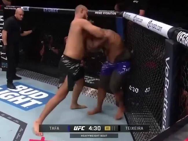 Aussie heavyweight Justin Tafa knocked out in 35 seconds