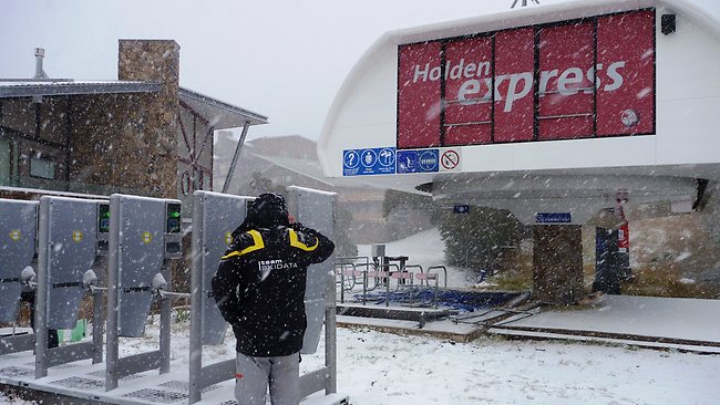 Mt Buller snow April 25 2012