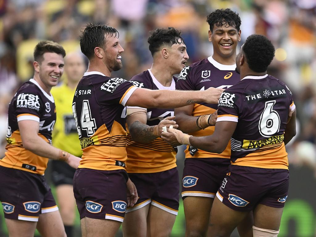 NRL 2023: Adam Reynolds' field goal gives Brisbane Broncos upset win over  Penrith Panthers as premiership three-peat starts off on bad note