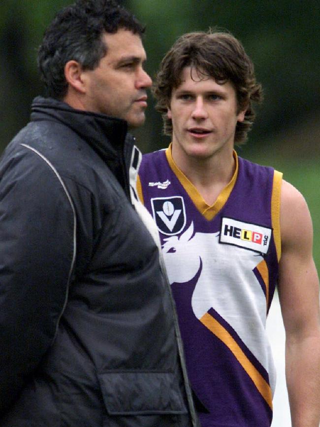 Mark Williams chats to Campbell Brown at the AFL Draft Camp in Canberra in 2001.