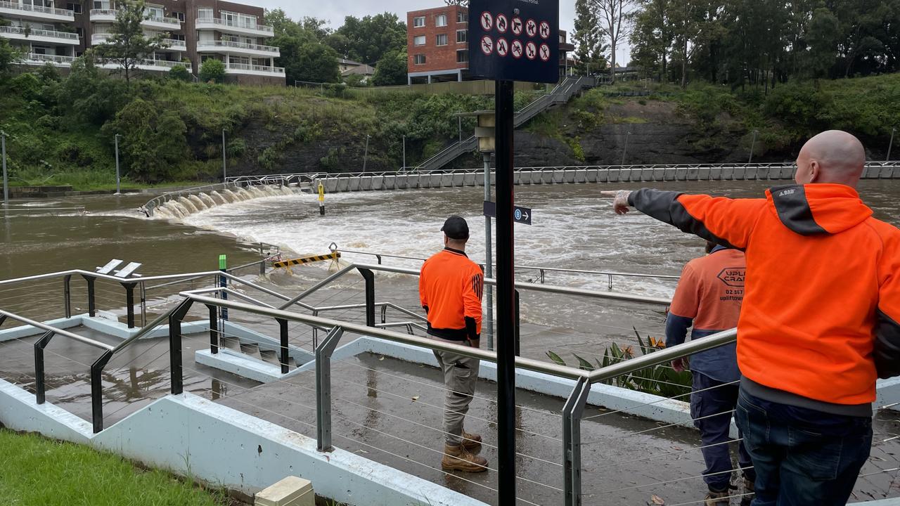 Photo special Rain floods Parramatta during severe Sydney weather