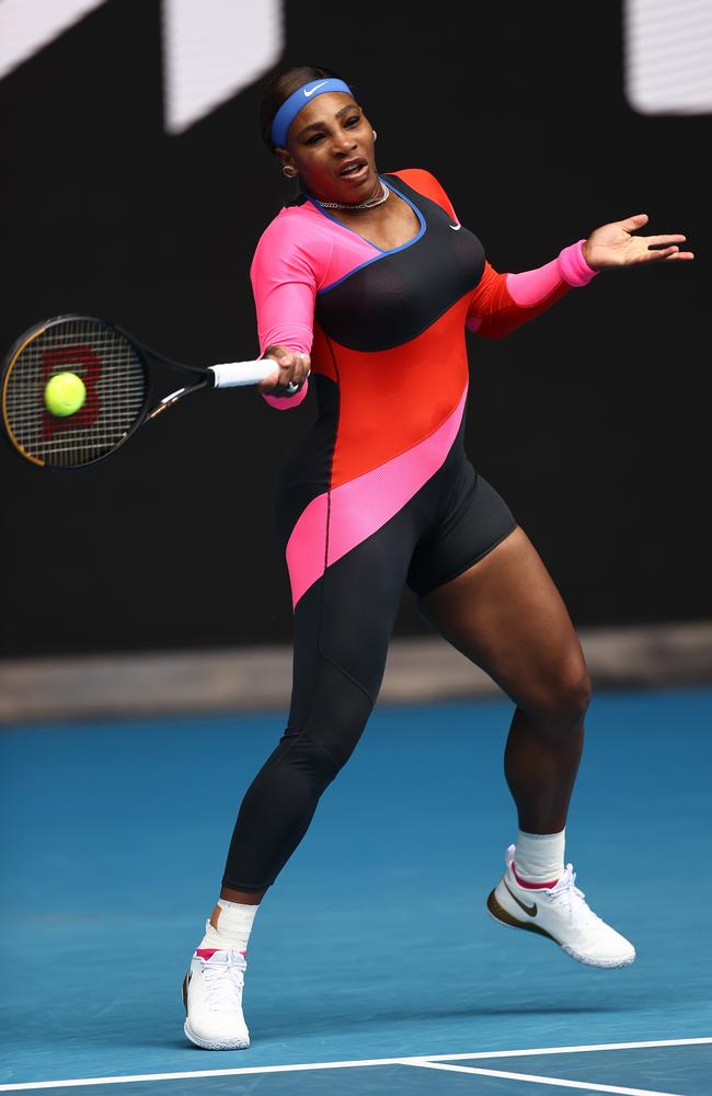 Serena outfit on sale