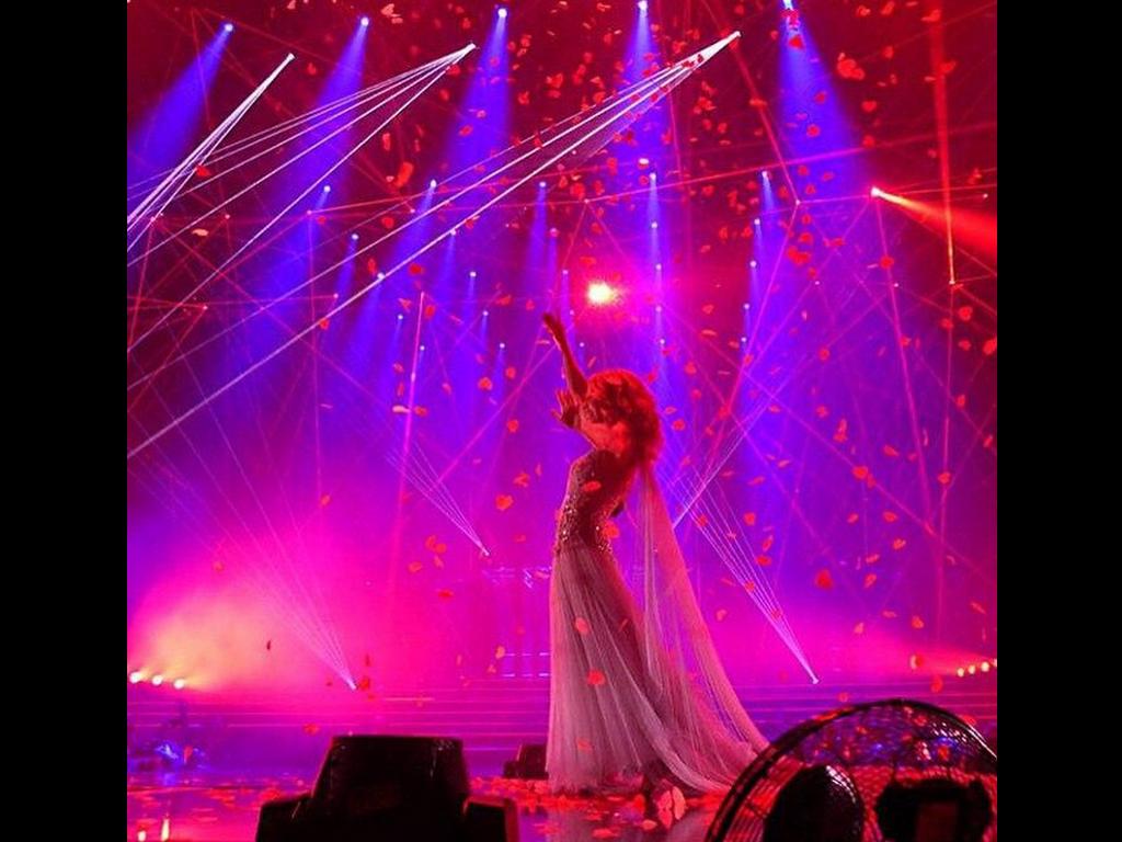 “Love this moment #kissmeoncetour Adelaide are you ready for tonight???” Picture: Kylie Minogue/Instagram