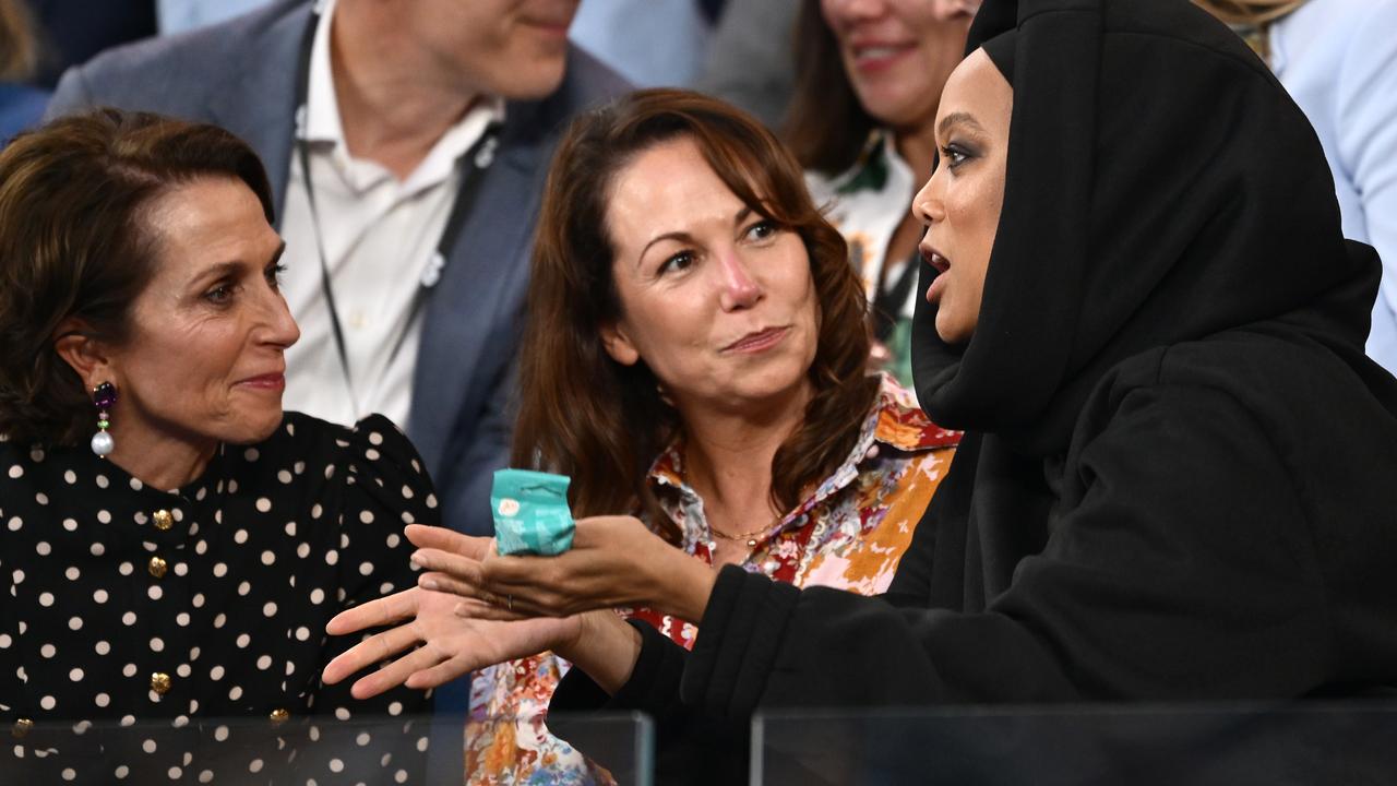 Banks chatting with Victorian Treasurer Jaclyn Symes and Tennis Australia chair Jayne Hrdlicka. Picture: Hannah Peters/Getty Images