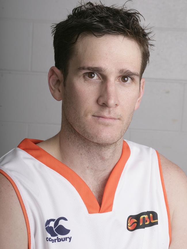 Gary Boodnikoff played 253 games in the NBL