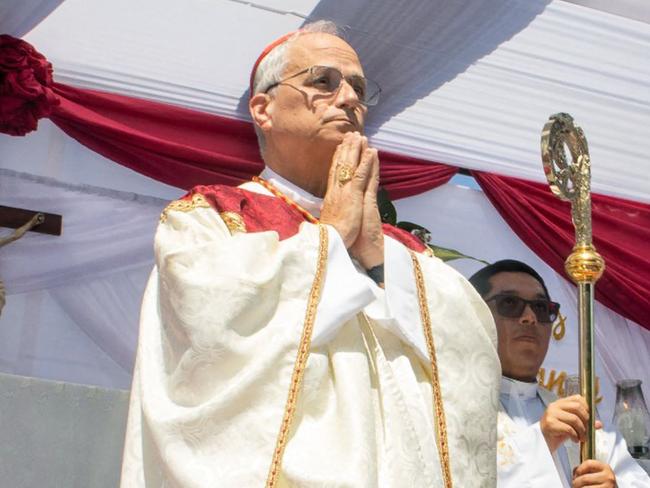 This handout picture released on May 8, 2025 by Peruvian news agency Andina shows the then bishop Robert Francis Prevost during a visit to Chulucanas, Peru, in 2024. Prevost was elected Pope on May 8, 2025. The US-born pontiff close to Pope Francis became a Peruvian national in 2015 and devoted more than 20 years as a missionary in Peru. (Photo by Paul SUNCION / ANDINA / AFP) / RESTRICTED TO EDITORIAL USE - MANDATORY CREDIT 