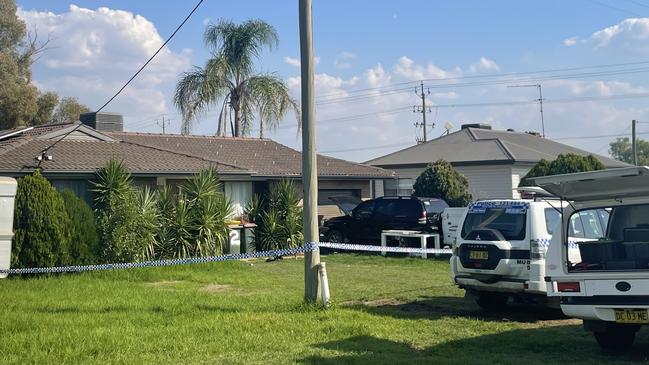 Police have taped off a home in Yanco as they investigate the death of four people in a crash. Woman, three children dead after single-car crash near Leeton.